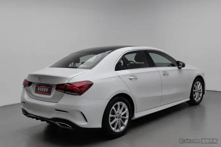 Mercedes-Benz A-class 2020 Model Facelift A 200 L Sports sedan Dynamic Model – фото 4