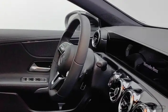 Mercedes-Benz A-class 2020 Model Facelift A 200 L Sports sedan Dynamic Model – фото 16