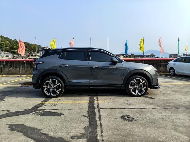 Lynk & Co 06 2023 Remix 1.5T Power Halo – фото 4