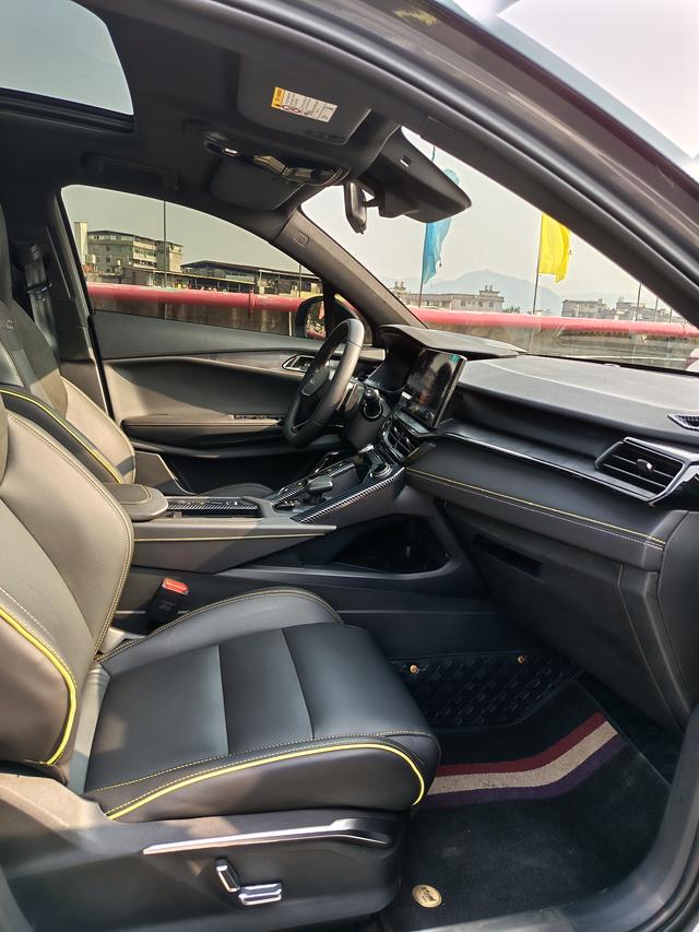 Lynk & Co 06 2023 Remix 1.5T Power Halo – фото 8