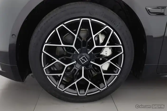 ZEEKR 001 2024 Model WE Edition 95kWh 4WD – фото 7