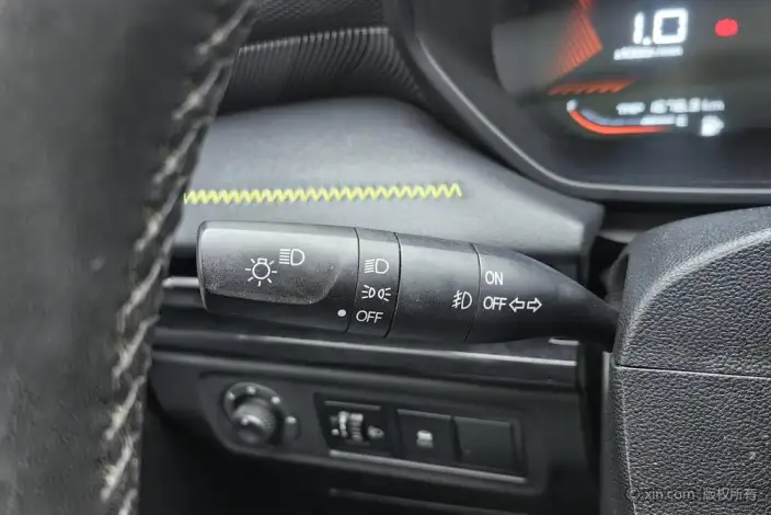 Wuling Xingchi 2022 Model 1.5T CVT Trendy Cool Model – фото 15