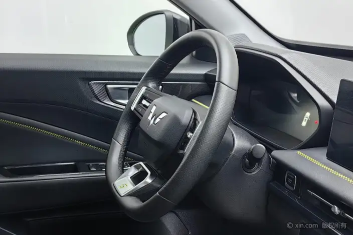 Wuling Xingchi 2022 Model 1.5T CVT Trendy Cool Model – фото 16