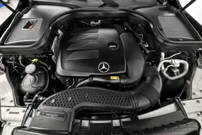 Mercedes-Benz GLC 2021 Model GLC 260 L 4MATIC Dynamic Model – фото 5