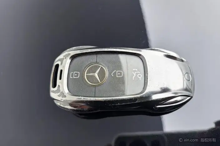 Mercedes-Benz GLC 2021 Model GLC 260 L 4MATIC Dynamic Model – фото 6
