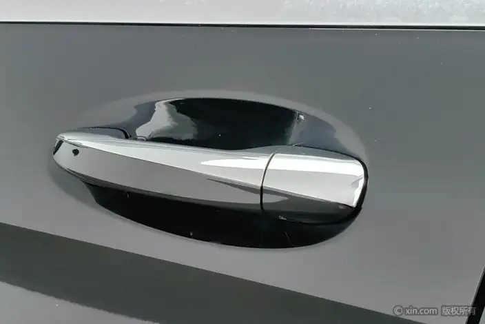 Mercedes-Benz GLC 2021 Model GLC 260 L 4MATIC Dynamic Model – фото 10