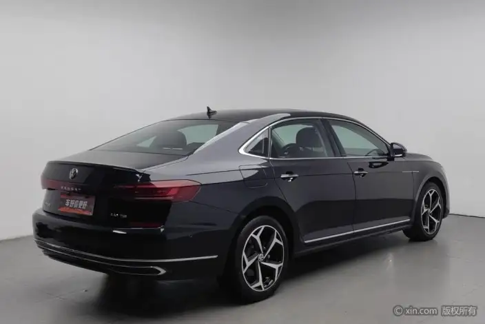 Volkswagen Passat 2023 Model Facelift 330TSI Starry sky Deluxe Edition – фото 4