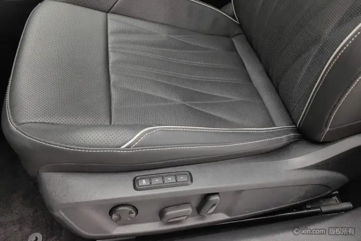 Volkswagen Passat 2023 Model Facelift 330TSI Starry sky Deluxe Edition – фото 18
