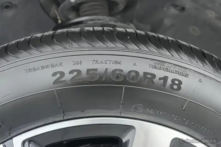 BYD Song Pro DM 2024 Model DM-i Honor Edition 71km Pilot Model – фото 9