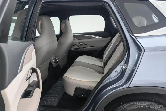 BYD Song Pro DM 2024 Model DM-i Honor Edition 71km Pilot Model – фото 18