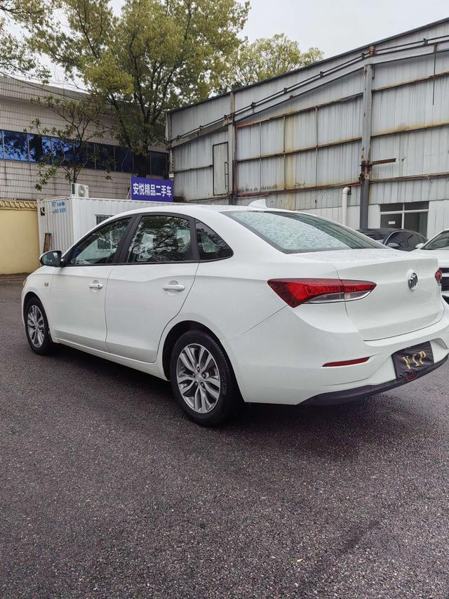 Buick Excelle 2018 18T Automatic Elite – фото 17