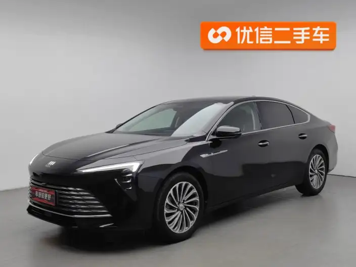 Buick LaCrosse 2023 Model 28T Automatic Yue Zun Edition – фото 1