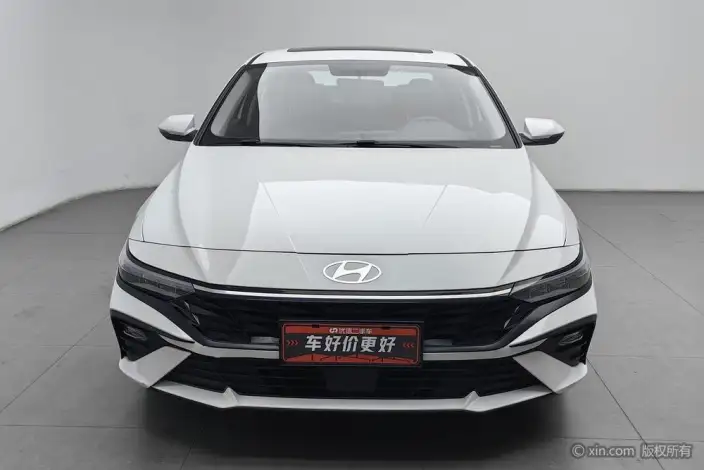Hyundai Ioniq 2023 Model 1.5L CVT GLX Elite Edition – фото 2