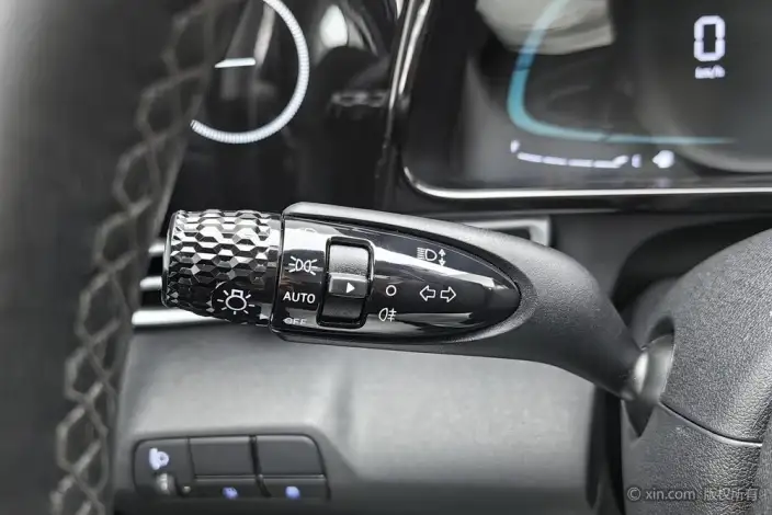 Hyundai Ioniq 2023 Model 1.5L CVT GLX Elite Edition – фото 16