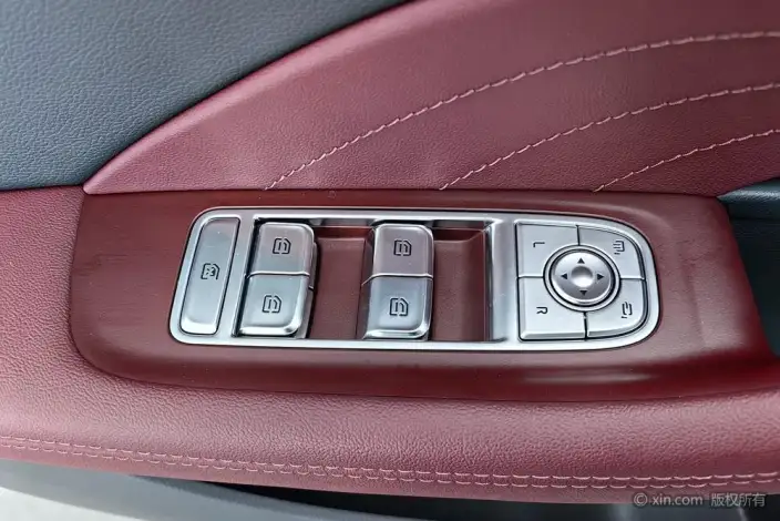 Hongqi H5 2025 Model 2.0T Automatic Flag Enjoy Edition – фото 21