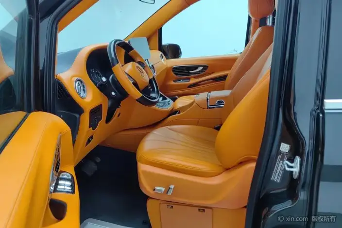 Viano 2023 Model 2.0T Elite Edition 7 seat – фото 17