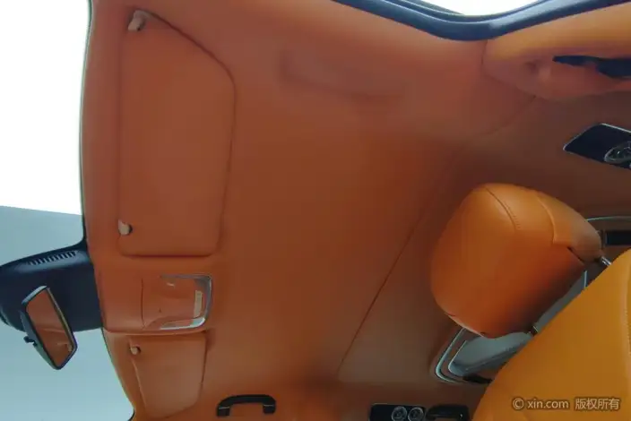 Viano 2023 Model 2.0T Elite Edition 7 seat – фото 20