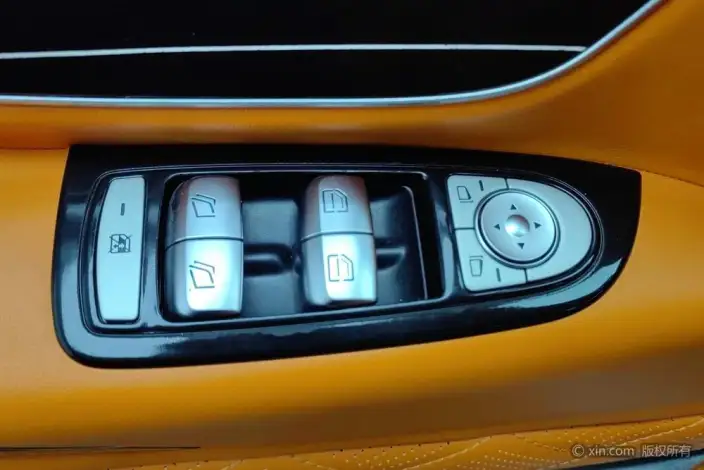 Viano 2023 Model 2.0T Elite Edition 7 seat – фото 22
