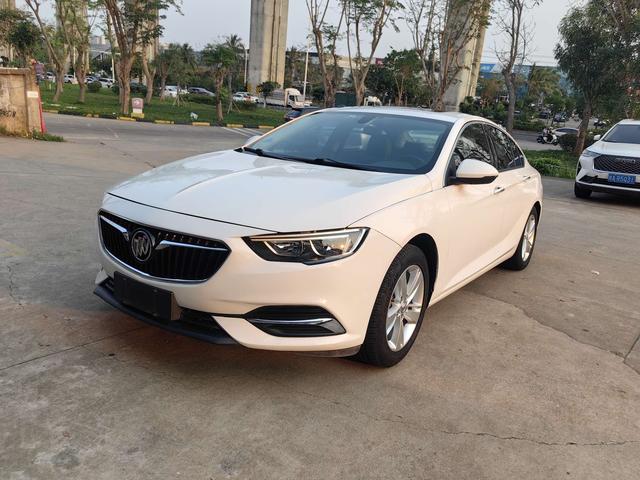 Buick Regal 2017 20T Luxury – фото 1