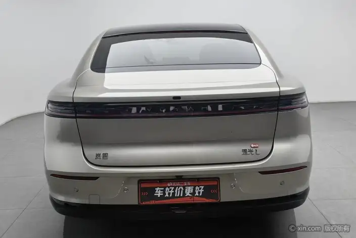 Voyah Pursuit L 2026 Model 4WD Max – фото 3