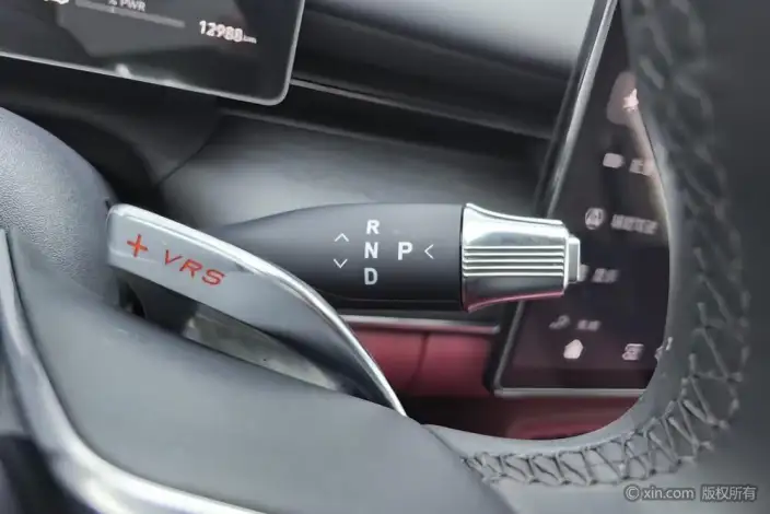 Voyah Pursuit L 2026 Model 4WD Max – фото 16