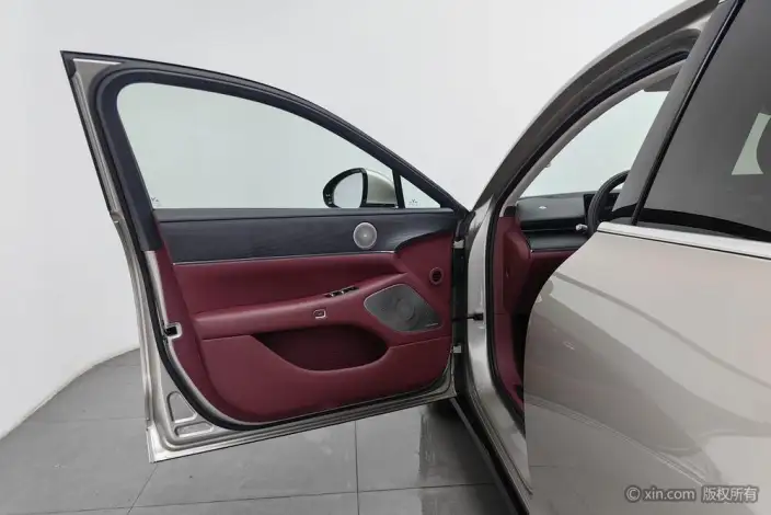 Voyah Pursuit L 2026 Model 4WD Max – фото 21