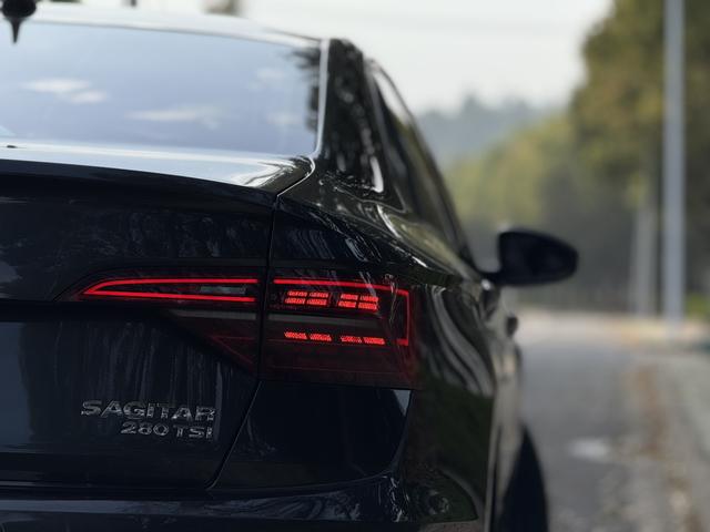Volkswagen Sagitar 2021 280TSI DSG 30th Anniversary – фото 12