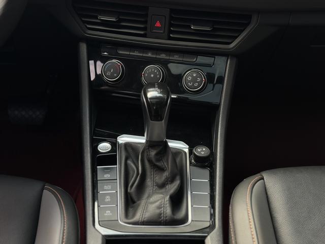 Volkswagen Sagitar 2021 280TSI DSG 30th Anniversary – фото 15