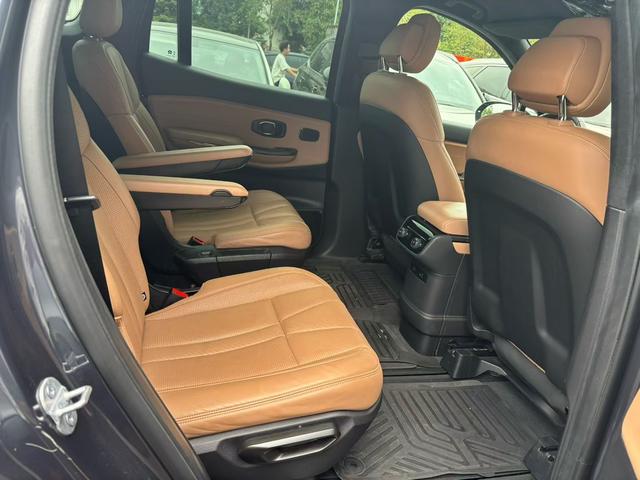 NIO ES8 2020 580km Signature 6-Seater – фото 6