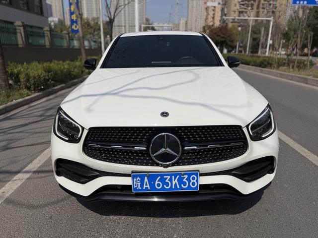 Mercedes-Benz GLC Coupe 2021 GLC 260 4MATIC Coupe Внедорожник – фото 2