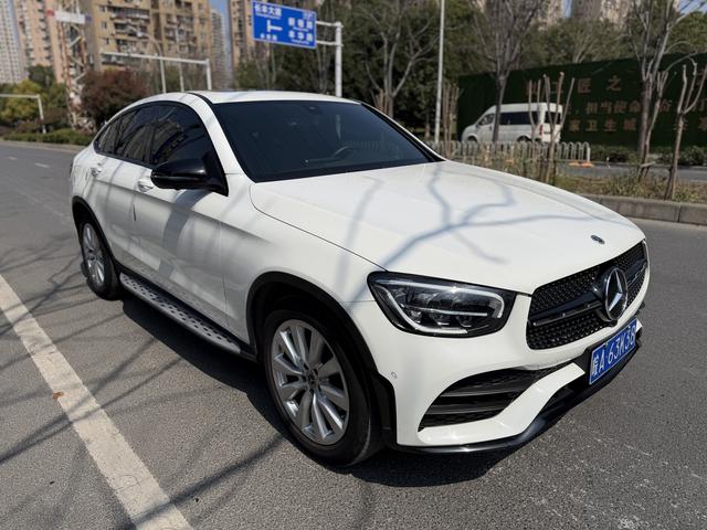 Mercedes-Benz GLC Coupe 2021 GLC 260 4MATIC Coupe Внедорожник – фото 3