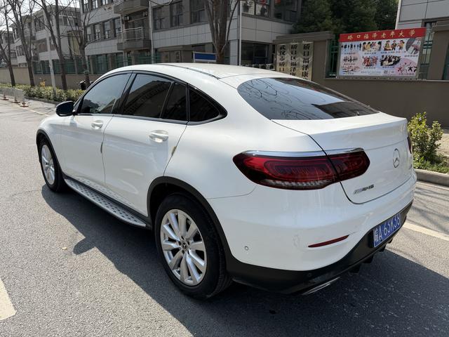 Mercedes-Benz GLC Coupe 2021 GLC 260 4MATIC Coupe Внедорожник – фото 7