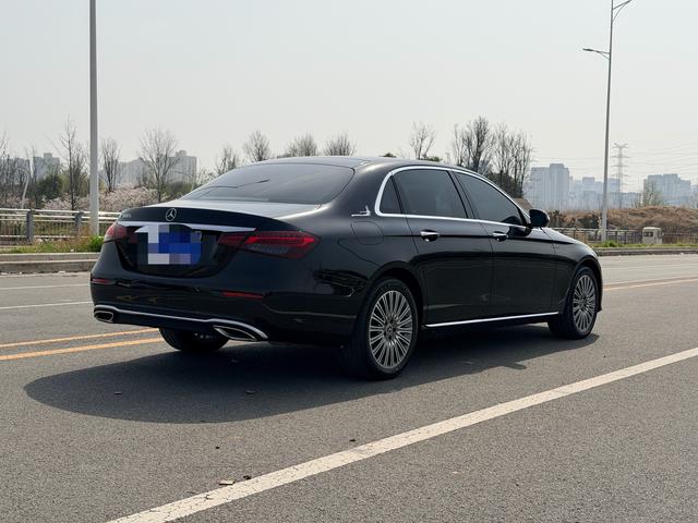 Mercedes-Benz E-Class 2023 E 300 L Fashion Sedan – фото 5