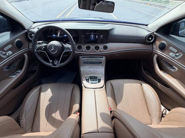 Mercedes-Benz E-Class 2023 E 300 L Fashion Sedan – фото 11