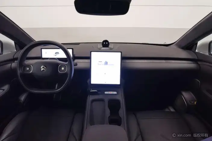 NIO ET7 2021 Model 100kWh First Edition Edition – фото 15