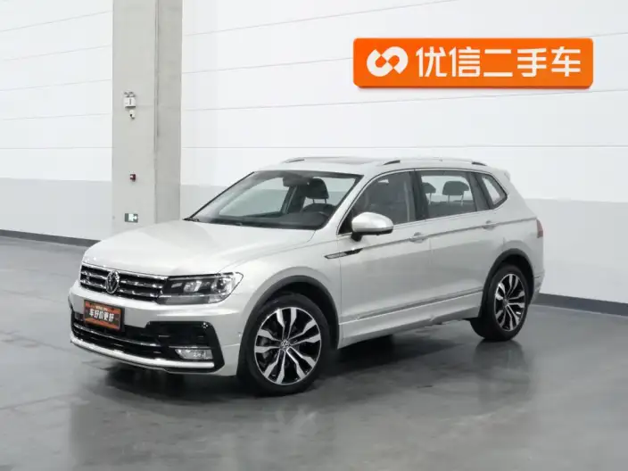 Volkswagen Tiguan L 2021 Model 330TSI Automatic 2WD R-Line Enjoy the version more – фото 1