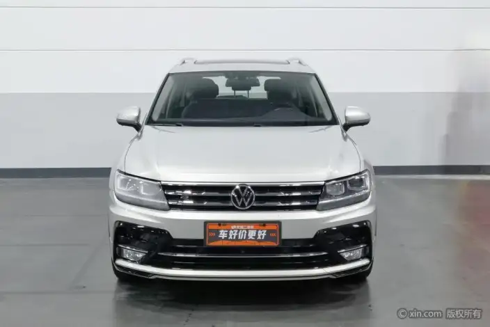 Volkswagen Tiguan L 2021 Model 330TSI Automatic 2WD R-Line Enjoy the version more – фото 2