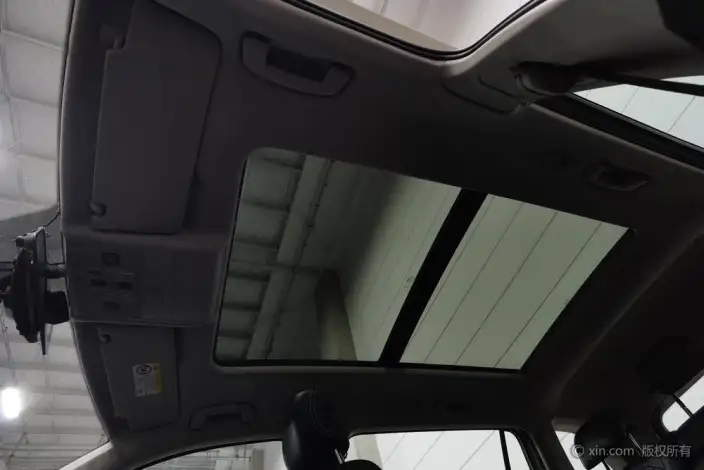 Volkswagen Tiguan L 2021 Model 330TSI Automatic 2WD R-Line Enjoy the version more – фото 21