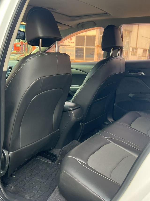Chevrolet Captiva 2019 320 Auto Enjoy – фото 6