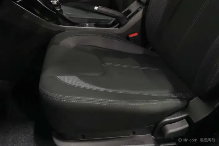 Chery Tiggo 3x 2024 Model 1.5L CVT Superior Edition – фото 19