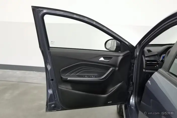 Chery Tiggo 3x 2024 Model 1.5L CVT Superior Edition – фото 22