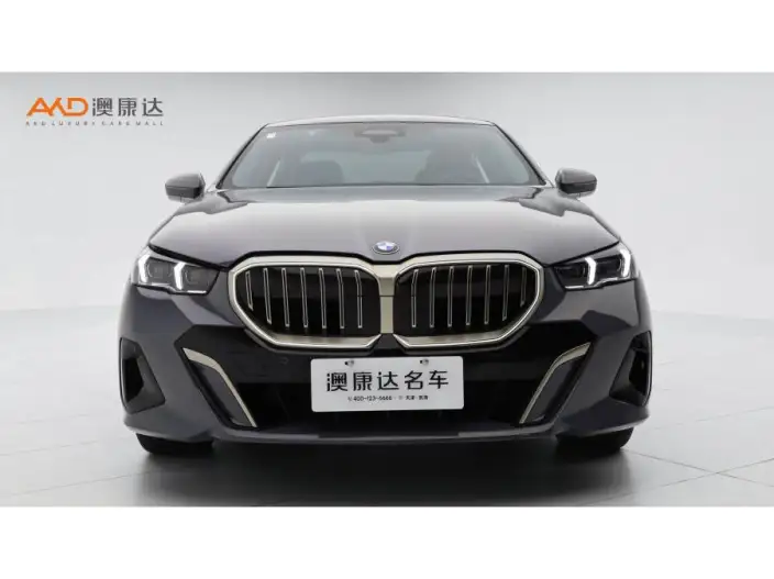 BMW 5 Series 2024 Model 530Li Exclusive Model M Sports Set – фото 2