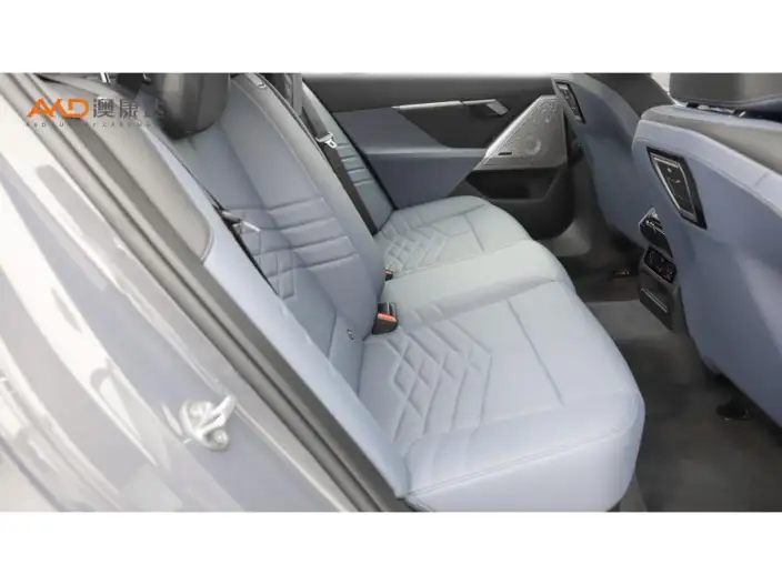 BMW 5 Series 2024 Model 530Li Exclusive Model M Sports Set – фото 8