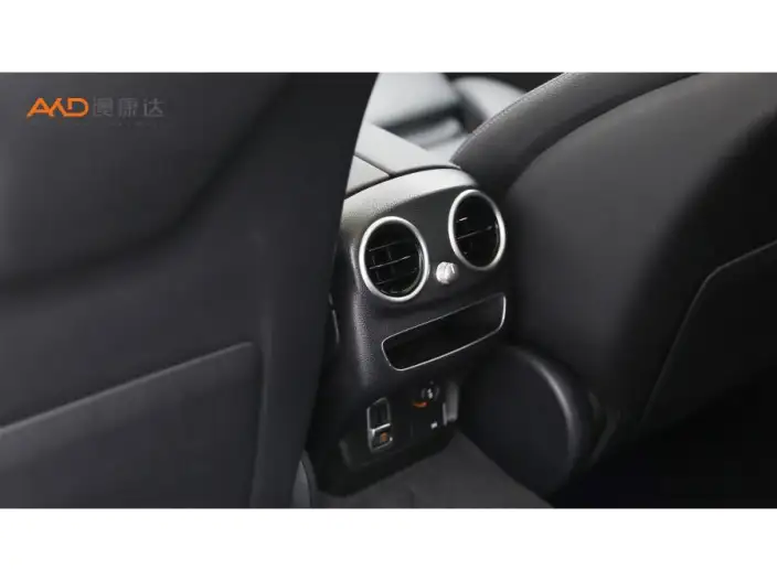 Mercedes-Benz C-Class 2021 Model C 260 L Sports Edition – фото 5
