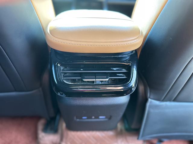 Geely Galaxy L7 2024 1.5T DHT 115km PLUS Longteng Edition – фото 22