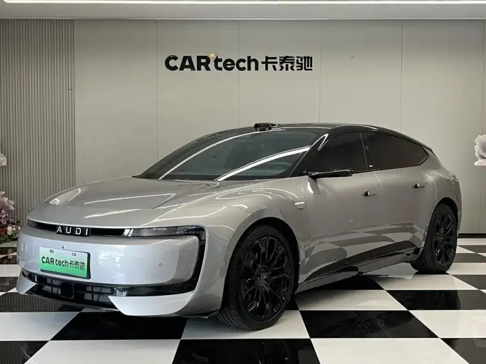 AUDI E5 Sportback 2026 Model Pioneer quattro Model – фото 1