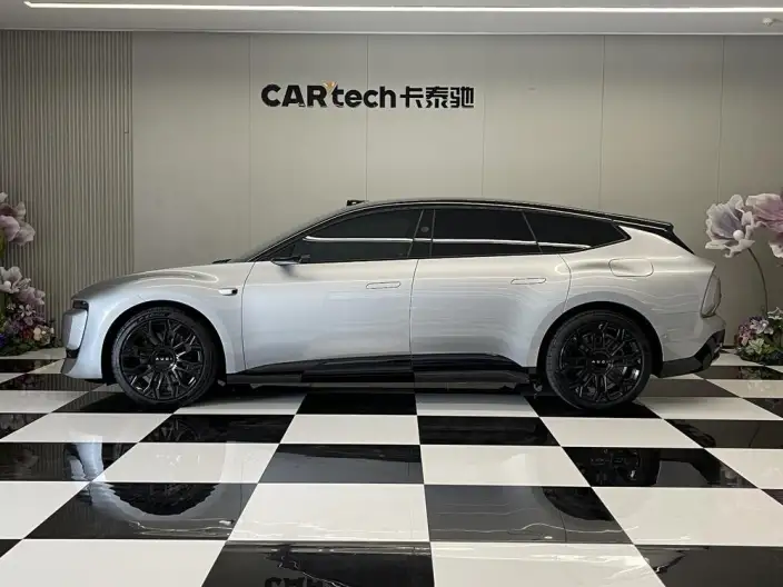 AUDI E5 Sportback 2026 Model Pioneer quattro Model – фото 4