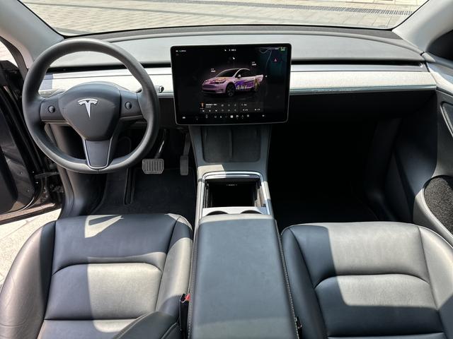 Tesla Model Y 2024 RWD – фото 11
