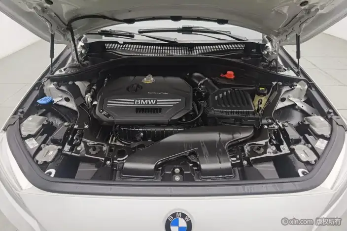 BMW 1 Series 2021 Model 120i M Sports Edition – фото 5