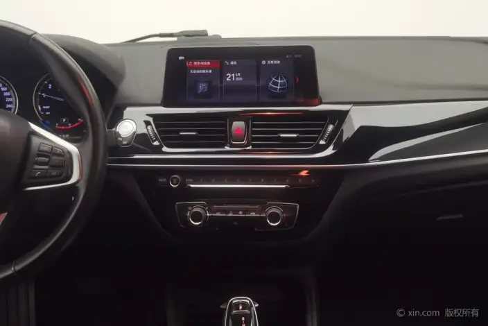 BMW 1 Series 2021 Model 120i M Sports Edition – фото 12